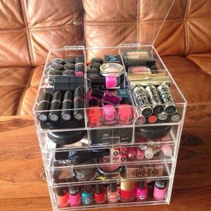 Acrylic Large Beauty Cube 5 Tier Drawers Acrylic Cosmetic Organizer