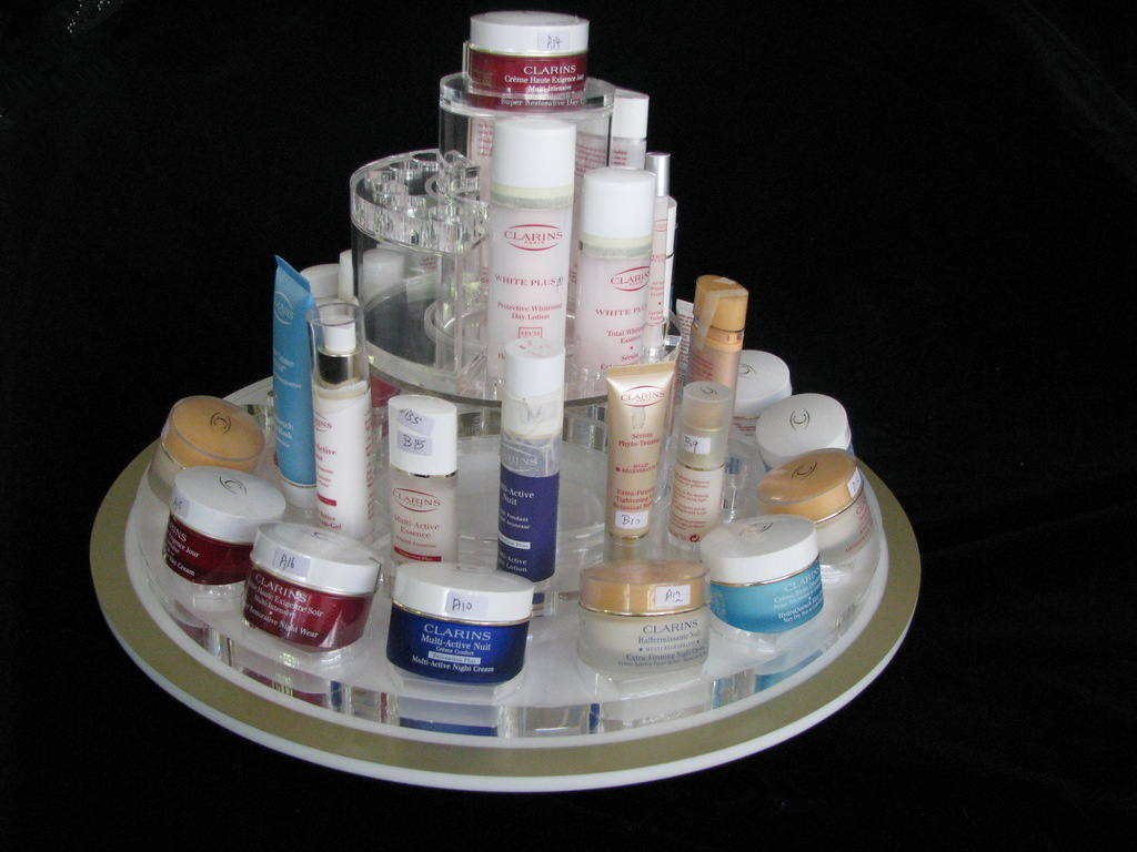 Custom Acrylic Cosmetic Display Stand, Retail Display, Counter Top Display