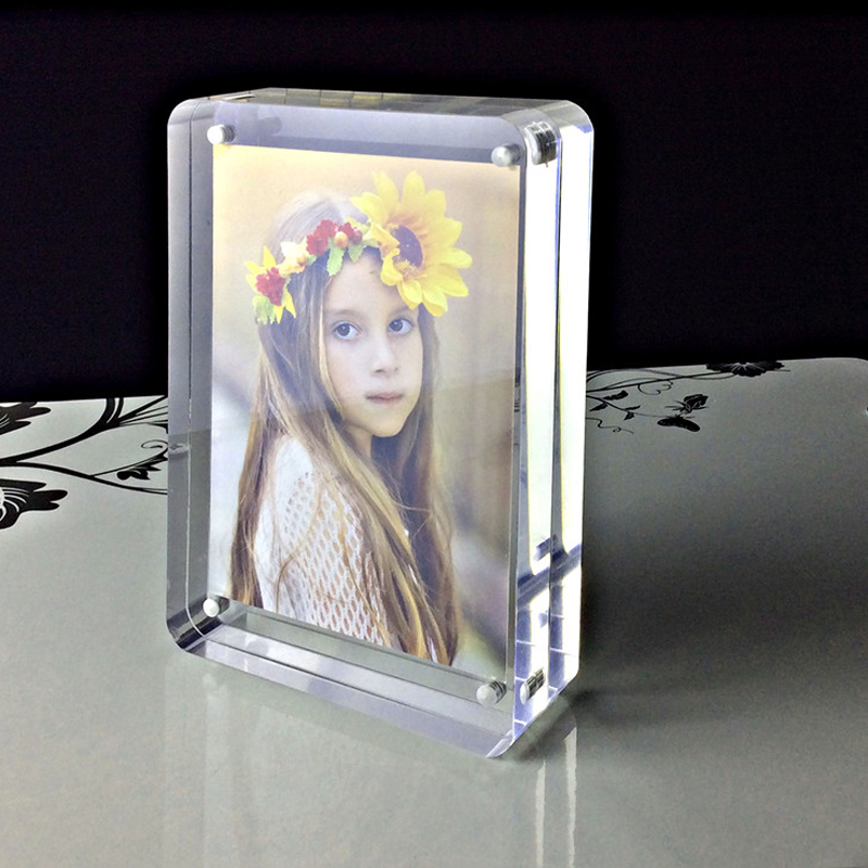 Acrylic photo frame CLPF-06