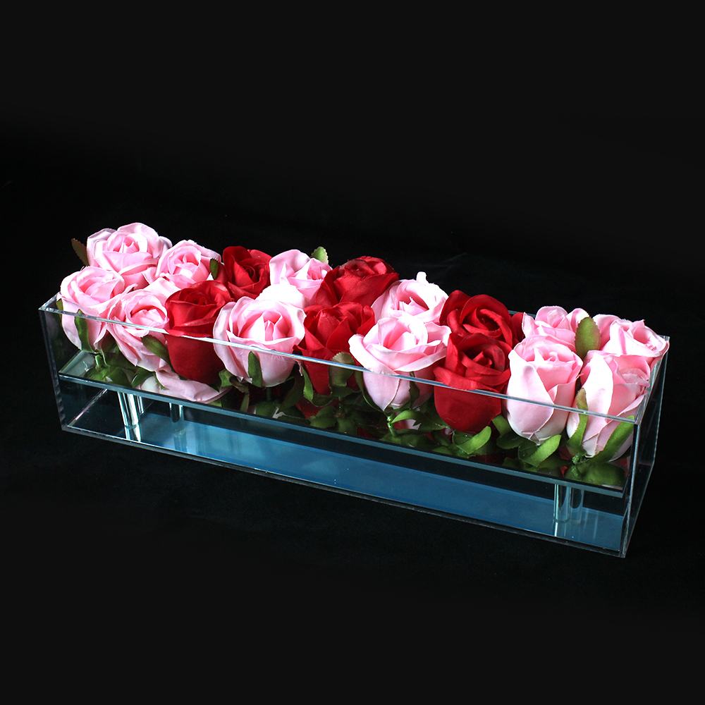 acrylic display case Jpg