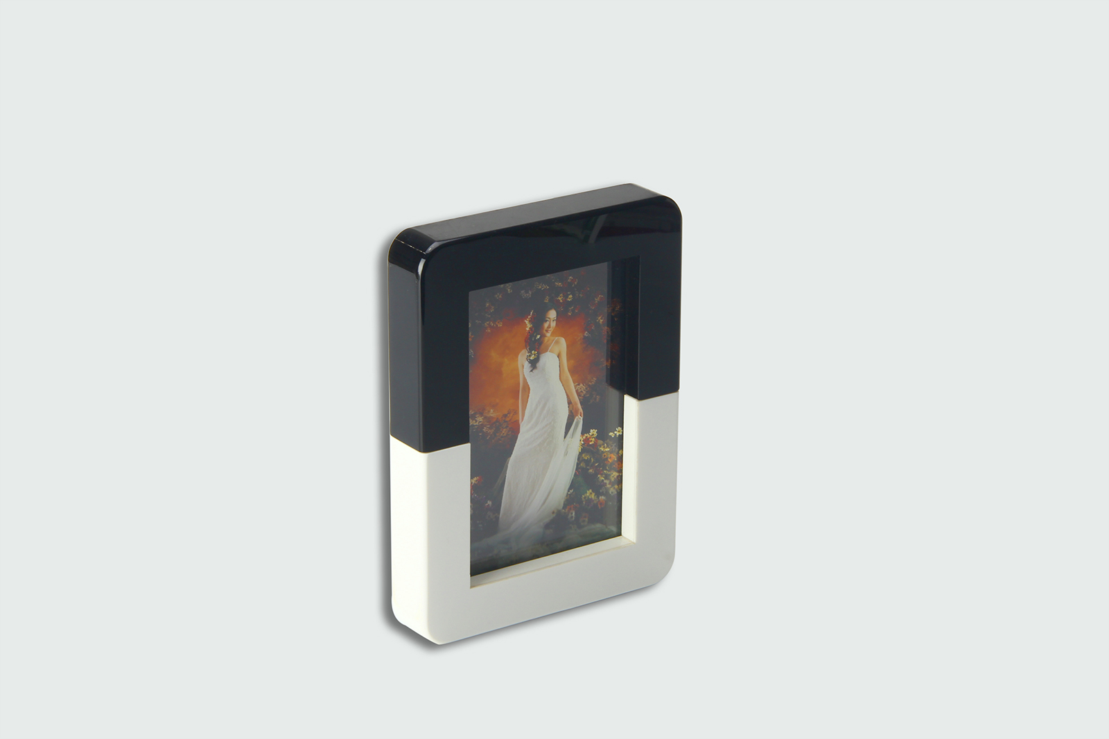 Acrylic photo frame customization