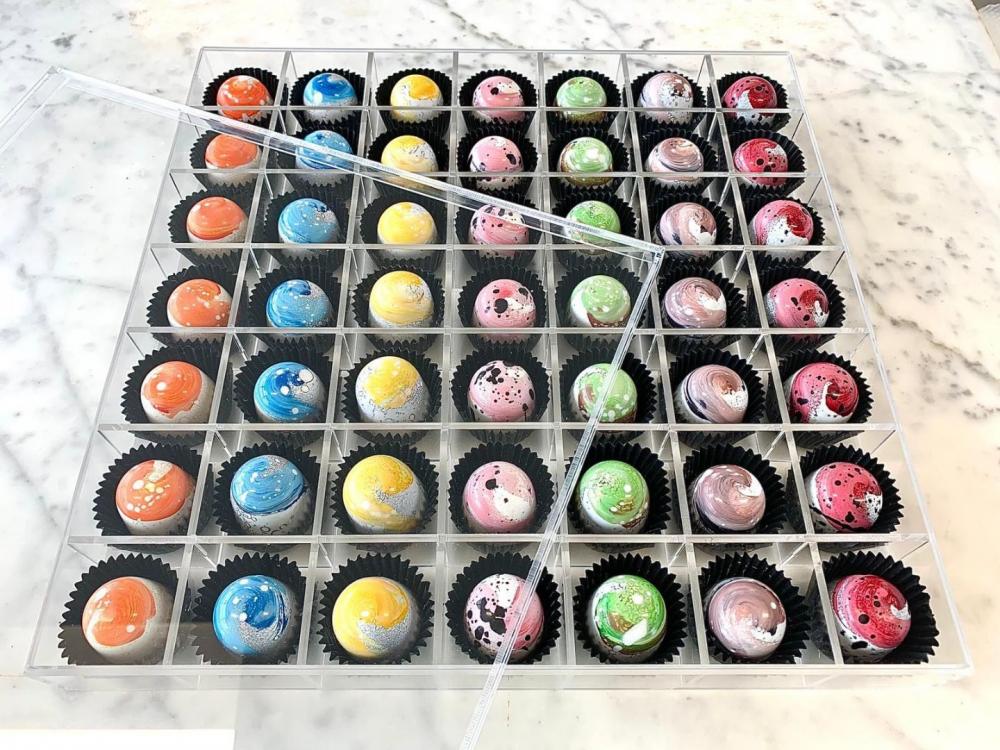 Acrylic gift box for Chocolate Jpg