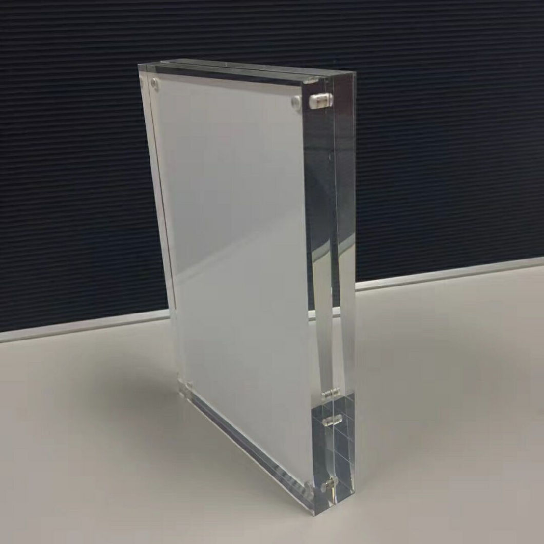 Factory Wholesale Different Sizes Clear Acrylic Block Picture Frame Photo Frame with Magnetic Closure