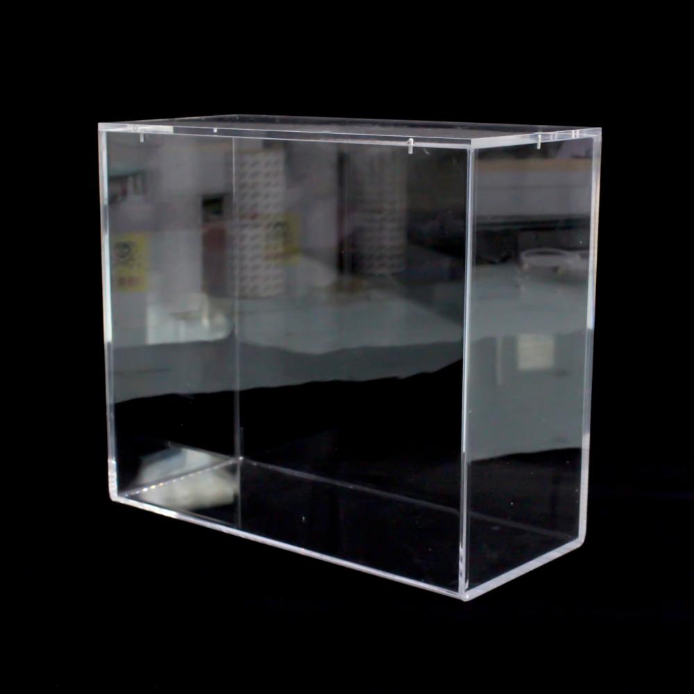 clear acrylic box