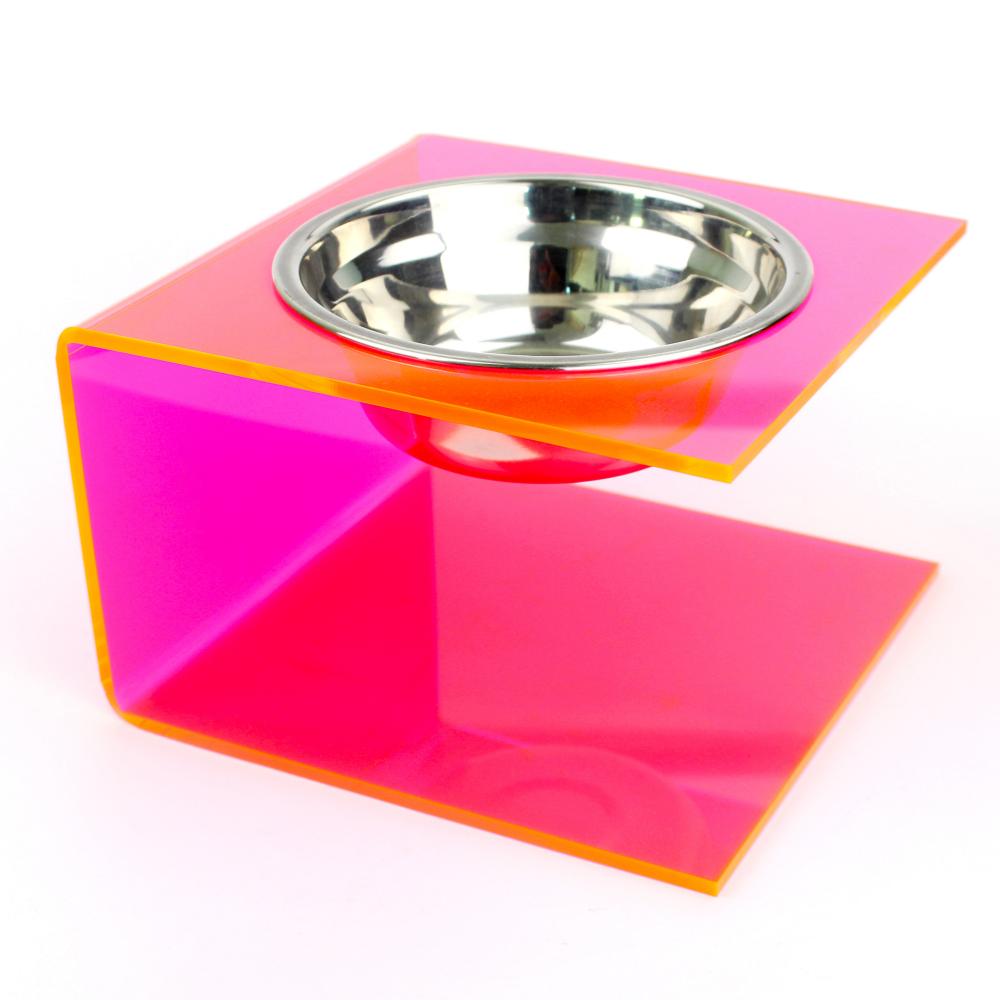 Dog Feeder 0