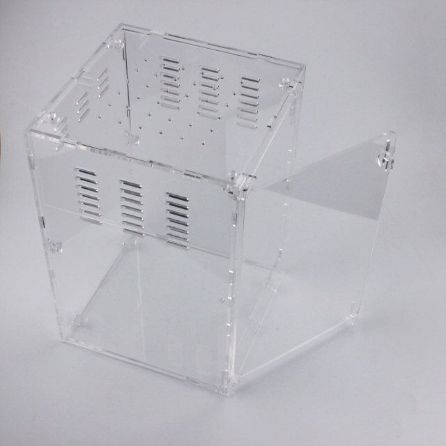 Acrylic Pet Box Jpg