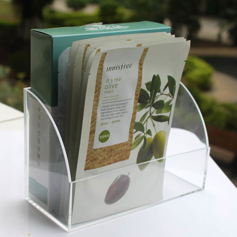 Transparent Acrylic Facial Mask Display Stand