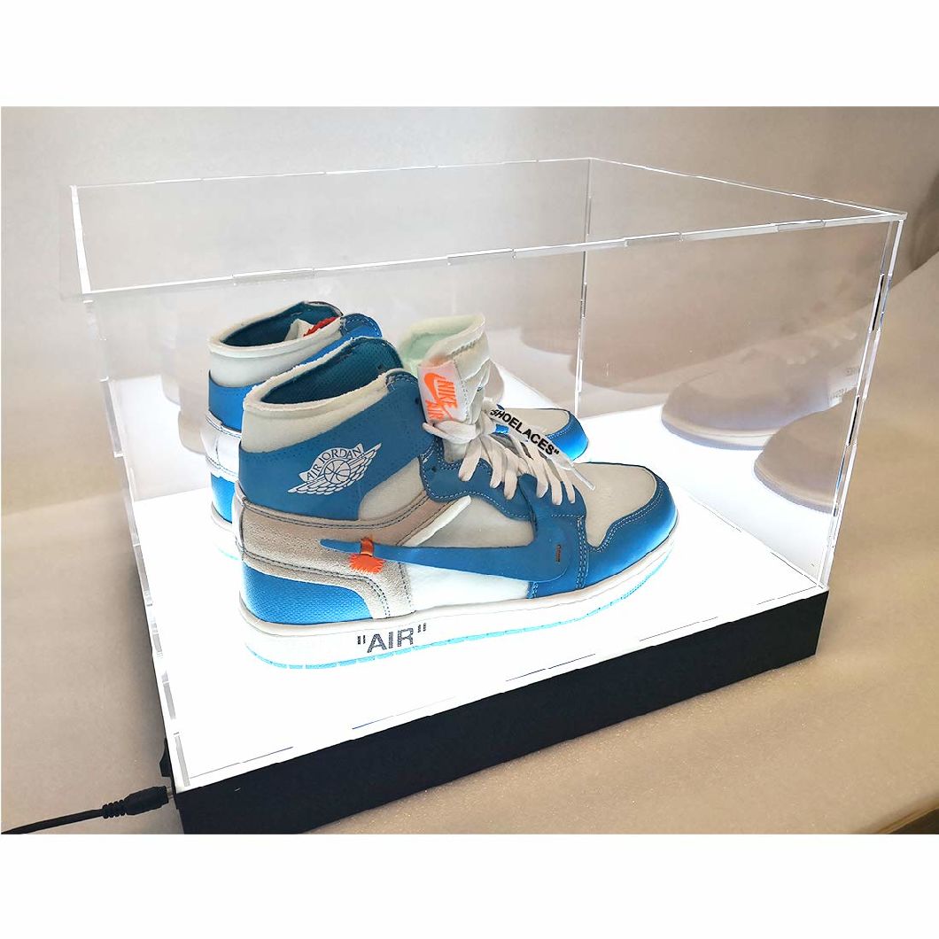 High Quality Acrylic Shoe Box with Light