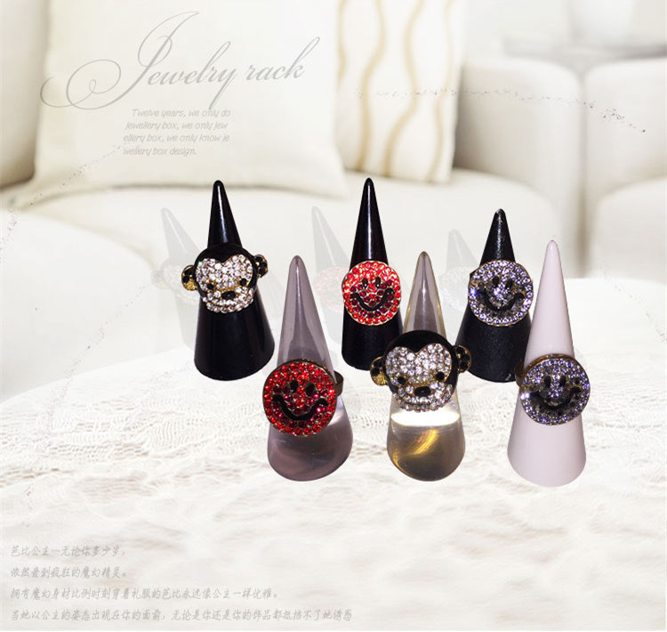 Cone Shape Acrylic Ring Display