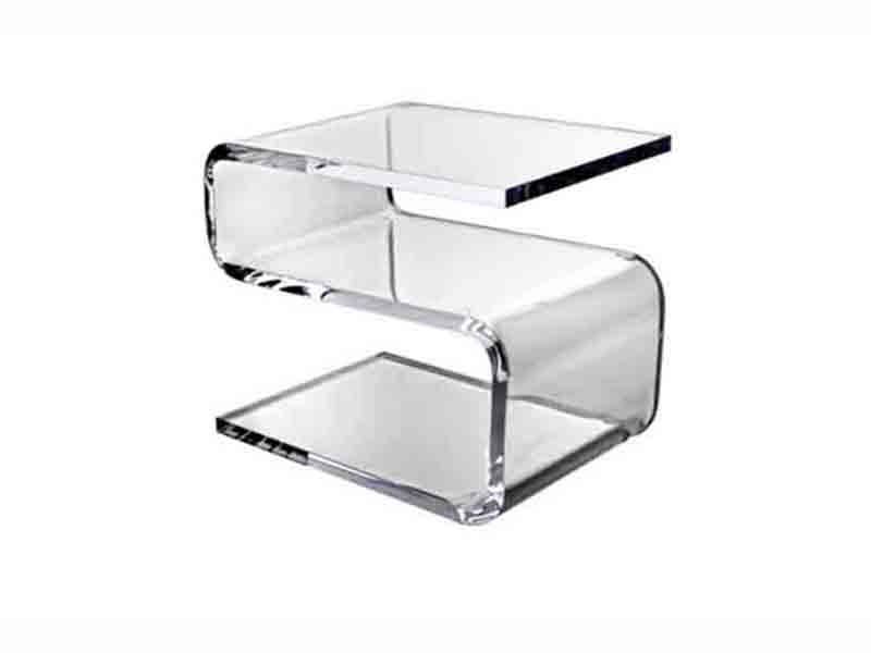 S-shaped transparent coffee table display